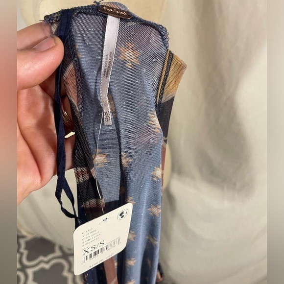 NWT Free People Kimono dress ruffle v-neck extra small/small swim coverup - Picture 9 of 9